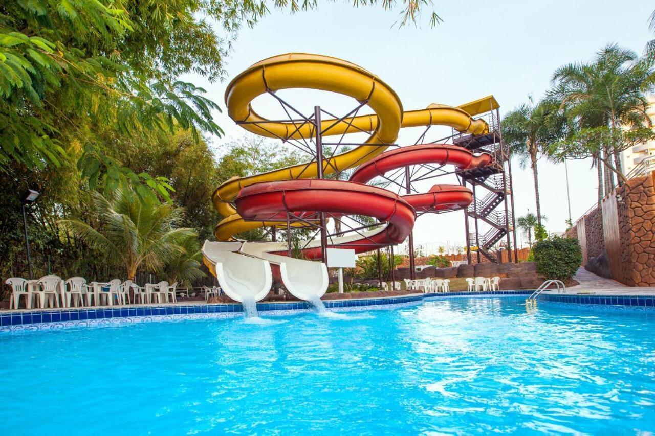 Golden Dolphin Caldas Novas Hotel Oficial Экстерьер фото